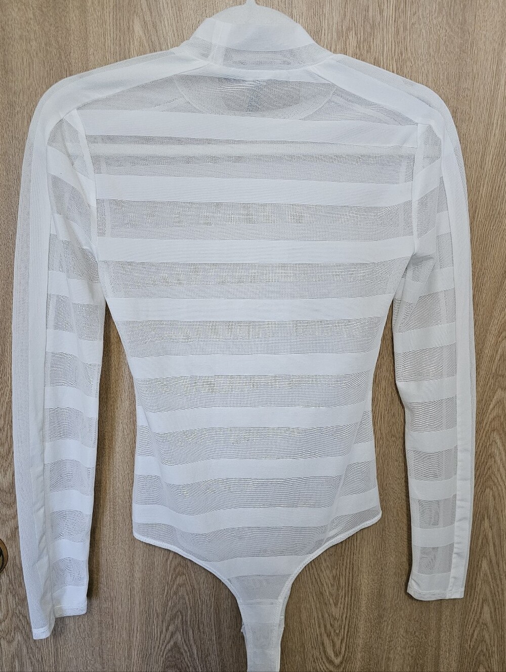 BCBG MaxAzria White Striped Sheer Mock-Neck Bodysuit Top Long Sleeves XXS - Picture 7 of 7